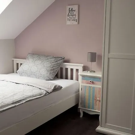 Uhlenflucht Comfortable Holiday home Hooksiel